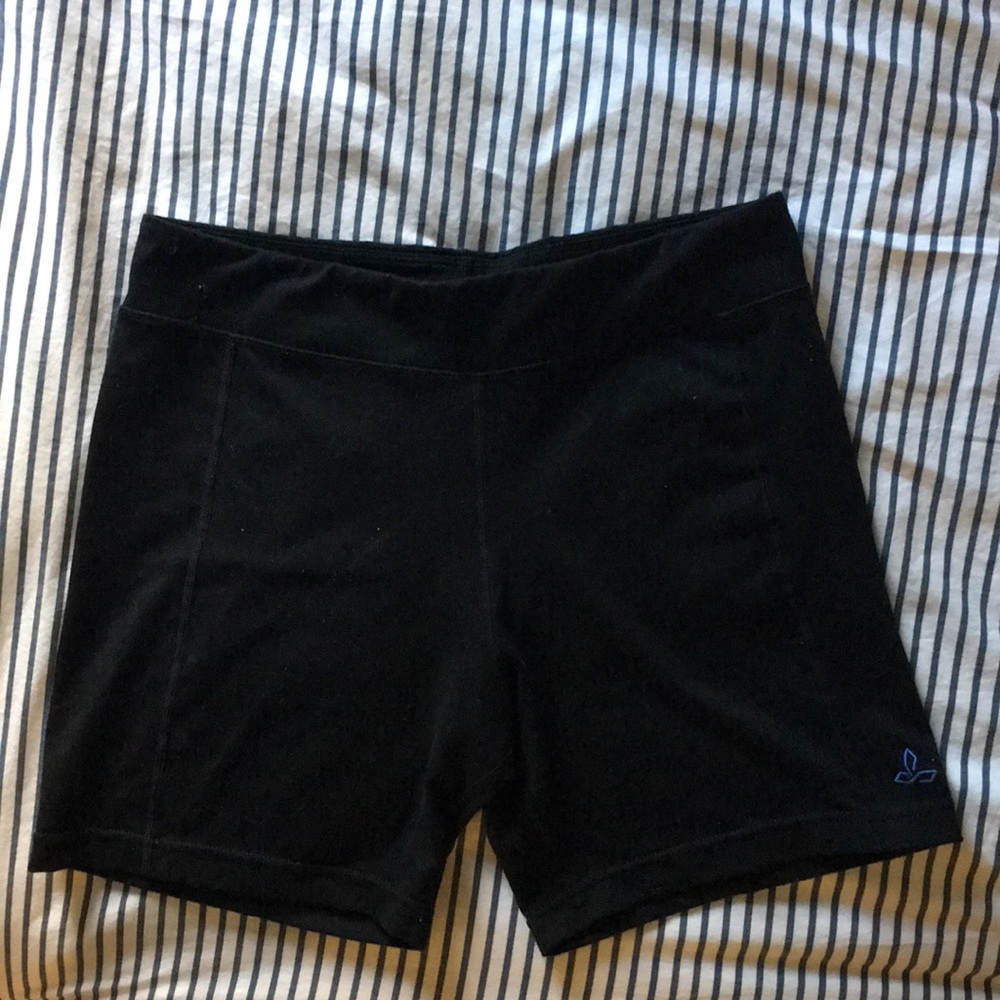 Prana “Breathe” Yoga Shorts NWOT